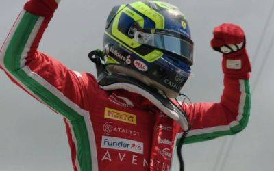 Фредерик Вести - Тео Пуршер - Джон Дуэн - Формула 2: Гонку в Барселоне выиграл Оливер Берман - f1news.ru - Франция