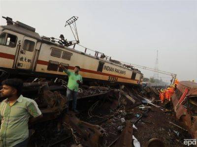 В Индии назвали вероятную причину железнодорожной катастрофы, в которой погибло почти 300 человек