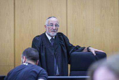 Судьи, оправдавшие Задорова, пытаются погасить бурю после оправдания «насильника старушки»