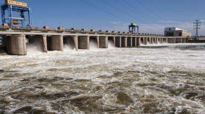 Оккупанты подорвали Каховскую ГЭС, через пять часов вода достигнет критического уровня