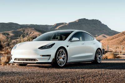 Трансформація електромобіля: згідно з дослідженням, Tesla та BYD лідирують, BMW випереджає Volkswagen на 3-му місці