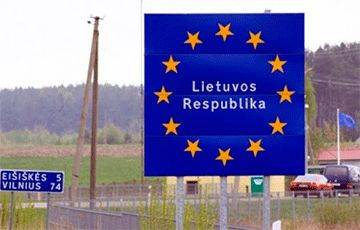 Белорусы сутками стоят на границе с Литвой