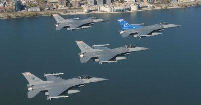 "Мощное количество": Зеленский "счастлив" от предложений западных партнеров по числу F-16