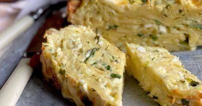 Рваный пирог из лаваша и сыра: простой рецепт вкусного и бюджетного перекуса