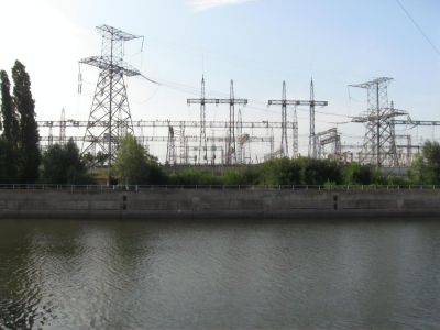 В связи с подрывом Каховской гидроэлектростанции меняется режим работы других ГЭС на Днепре – "Укрэнерго"