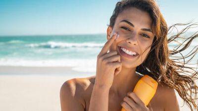 Как проверить срок годности солнцезащитного крема и правильно им пользоваться