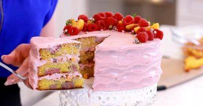 Настоящее летнее наслаждение. Рецепт торта "Сангрия" с ягодным кремом