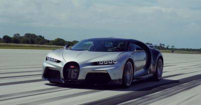 Битва титанов: суперкар Bugatti Chiron бросил вызов космическому шаттлу на прямой (видео)