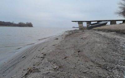 Уровень Каховского водохранилища продолжает падать