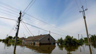 Власти Херсонской области сообщили о затоплении 600 км² территории