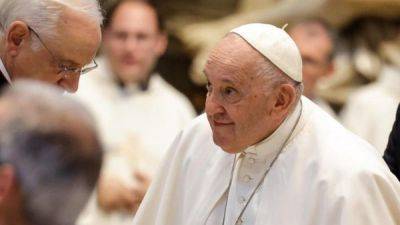 Маттео Бруни - 86-летнему папе Франциску проведут операцию по удалению грыжи - fokus-vnimaniya.com - Монголия - Португалия - Рим - Ватикан - Ватикан