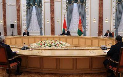 Лукашенко назвал санкции "угрозой глобального масштаба"