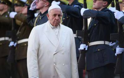 ANSA: папа римский Франциск перенес операцию на органах брюшной полости