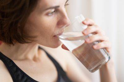 Что будет, если пить мало воды – симптомы хронического обезвоживания назвали врачи