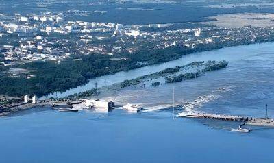 Подрыв дамбы Каховской ГЭС приводит к попаданию химии и пестицидов из полей в воду