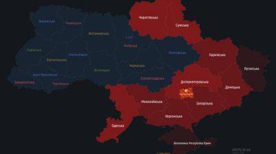 У низці областей України оголошена повітряна тривога, в Одесі звучать вибухи