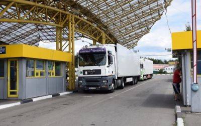 Украинские аграрии заблокируют въезд польским грузовикам