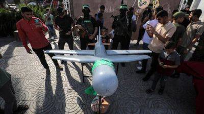 ХАМАС организовал в Газе выставку оружия "для всей семьи"