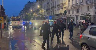 Беспорядки во Франции: 1300 человек задержано, Макрон винит во всем соцсети (фото, видео)