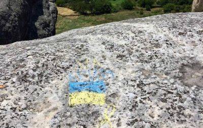 Желтая лента: Жители Крыма не подчинились оккупации