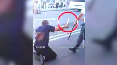 Стали известны подробности инцидента на видео, где правоохранитель лупит дубинкой мужчину с ножом