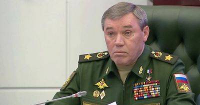 Увольнение не состоялось: начальник Генштаба ВС РФ Герасимов появился на публике (видео)