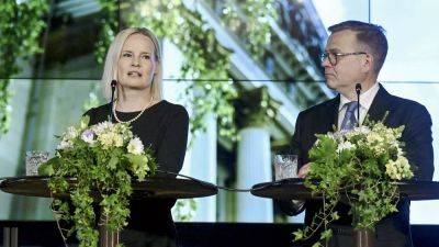 Расизм и призывы к насилию: новый скандал в правительстве Финляндии в преддверии визита Байдена