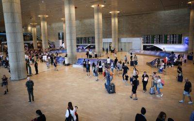 В Израиль не пустили около десяти российских граждан, прилетевших на отдых