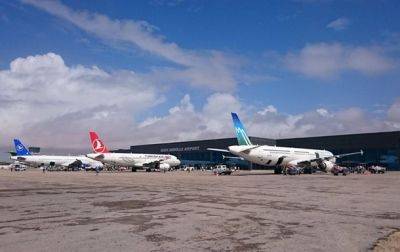 В Сомали самолет на скорости врезался в ограждение - korrespondent.net - Украина - Колумбия - Сомали - Могадишо