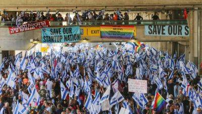 Столкновение неизбежно: что может спасти демократию и Израиль