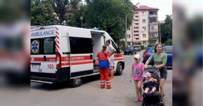 Обломки сбитого беспилотника упали на парк в Запорожье: пострадали шесть человек (фото, видео)