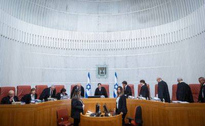 БАГАЦ признал «незаконным» закон Кнессета против нелегалов