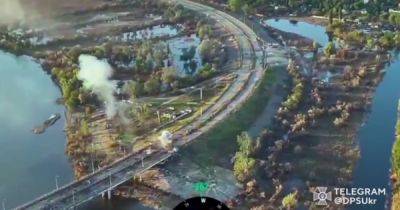 На Херсонщине российские военные на танке влетели в столб и сбежали, — ГПСУ (видео)