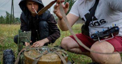 Изобретатели из ВСУ тестируют наземные дроны с минами в Киевской области, — СМИ (фото)