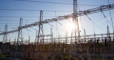 Зима будет тяжелой: энергетики прогнозируют массовые отключения электричества в Украине