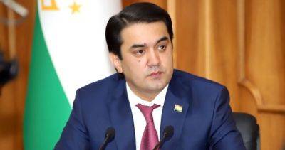 Рустам Эмомаль - Рустам Эмомали потребовал усилить контроль за строительством в Душанбе - dialog.tj - Душанбе - Таджикистан