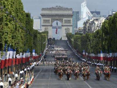 Франция усиливает меры безопасности в День взятия Бастилии