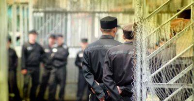 Пытки и казни: РФ создает целую сеть тюрем для украинцев на оккупированных территориях, — AP