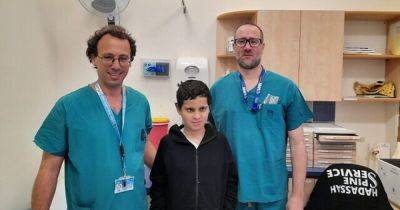 "Боролись за жизнь": хирурги в Израиле "прикрепили" голову ребенку после ДТП