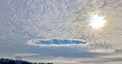 Дырявые облака: что за "порталы в другое измерение" иногда можно увидеть в небе (фото) - focus.ua - Украина