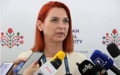 Глава МВД Молдавии ушла в отставку из-за стрельбы в аэропорту Кишинева