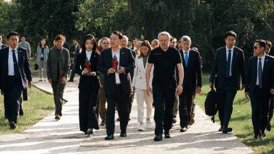 В Украину с необъявленным визитом прибыл президент Южной Кореи