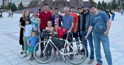 “Пятидневный челлендж”. История Улугбека, приехавшего из Ташкента в Душанбе на велосипеде