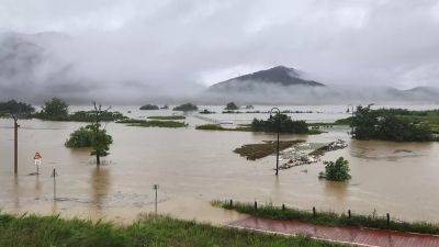 Наводнение в Южной Корее: не менее 22 человек погибли