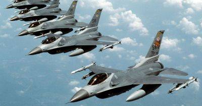 Обучение пилотов ВСУ на F-16: Европа все еще ждет разрешение США, – СМИ