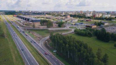 Власти Литвы рассматривают возможность повышения дорожного налога