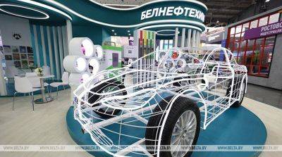Предприятия "Белнефтехима" на ИННОПРОМе заключили контракты на более чем 3,2 млрд российских рублей