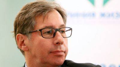 Латвия остановила деятельность фирмы, управлявшей виллой Петра Авена