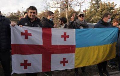 Украинцы и россияне остаются в топ-5 искателей убежища в Грузии