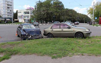 В Харькове мужчина убил родственников, угнал авто и совершил смертельное ДТП